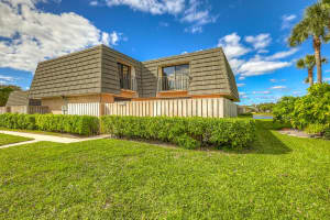 2440 24th Way, West Palm Beach, FL 33407 Sold 08/22/24