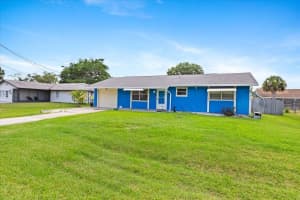 5413 Palm Drive, Fort Pierce, FL 34982 Sold 07/03/24