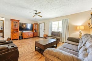 5413 Palm Drive, Fort Pierce, FL 34982 Sold 07/03/24