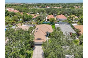 137 E Hampton Way, Jupiter, FL 33458 Sold 07/12/24