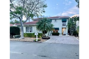 4725 NW 7th Manor, Coconut Creek, FL 33063 Sold 08/19/24