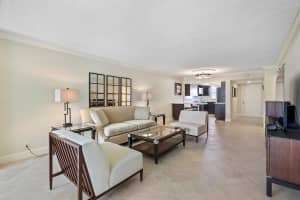 157 Atlantis Boulevard 203, Atlantis, FL 33462 Sold 10/30/24