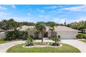 316 River Drive, Tequesta, FL 33469 Sold 09/17/24