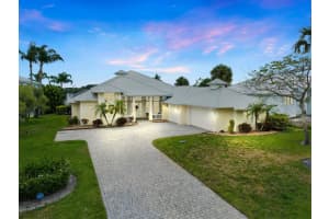 1002 SE Kitching Cove Lane, Port Saint Lucie, FL 34952 Sold 07/17/24