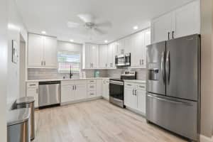 121 Amherst Lane, Lake Worth, FL 33467 Sold 08/28/24