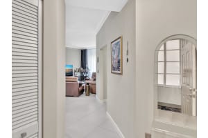 3001 NE 185th Street 322, Aventura, FL 33180 Sold 10/09/24