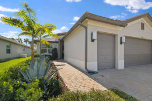 11959 SW Seahorse Springs Terrace, Port Saint Lucie, FL 34987 Sold 11/08/24