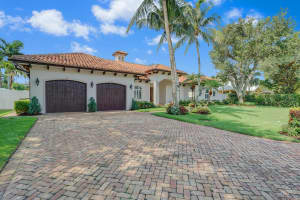 702 Gardenia Ter Terrace, Delray Beach, FL 33444 Sold 07/03/24