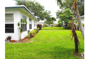 1157 S Drive Circle D, Delray Beach, FL 33445 Sold 09/03/24