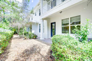 5146 Hamilton Court, Palm Beach Gardens, FL 33418 Sold 10/03/24