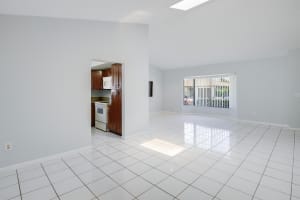 6109 Glentree Lane, Greenacres, FL 33463 Sold 09/26/24