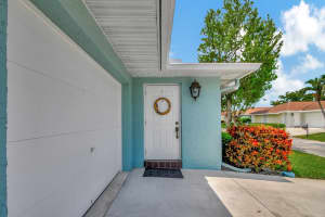 9905 Papaya Tree Trail B, Boynton Beach, FL 33436 Sold 12/10/24