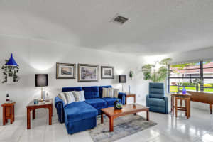 9905 Papaya Tree Trail B, Boynton Beach, FL 33436 Sold 12/10/24