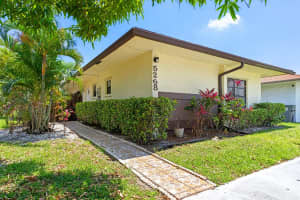 5258 Garden Hills Circle, West Palm Beach, FL 33415 Sold 07/19/24