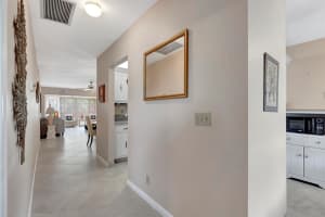 2501 Red Hibiscus Boulevard 103, Delray Beach, FL 33445 Sold 09/27/24