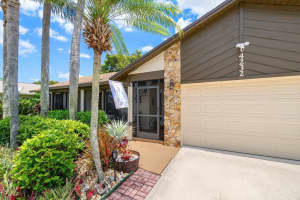 4232 NW 5th Drive, Deerfield Beach, FL 33442 Sold 08/27/24