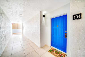 330 SE 20th Avenue 404, Deerfield Beach, FL 33441 Sold 08/08/24