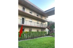 705 Lori Drive 202, Palm Springs, FL 33461 Sold 08/08/25