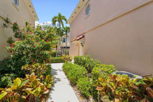 2125 Tigris Drive, West Palm Beach, FL 33411 Sold 07/26/24