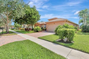 7940 Amethyst Lake Point, Lake Worth, FL 33467 Sold 10/02/24