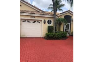 17227 Boca Club Boulevard 4, Boca Raton, FL 33487 Sold 08/29/24