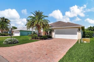 292 SW Vista Lake Drive, Port Saint Lucie, FL 34953 Sold 08/30/24