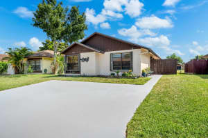 5330 Mendoza Street, West Palm Beach, FL 33415 Sold 07/15/24