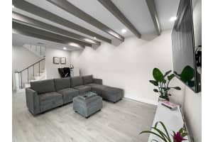 1620 Shaker Circle, Wellington, FL 33414 Sold 10/28/24