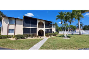 111 Lake Pine Circle D-1, Greenacres, FL 33463 Sold 09/16/24