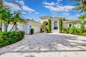 9040 Lakes Boulevard, West Palm Beach, FL 33412 Sold 02/28/25