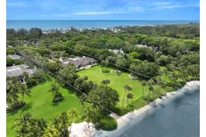 196 Gomez Rd, Hobe Sound, FL 33455, Sold 05/28/24
