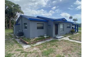 5012 Barcelona Avenue, Fort Pierce, FL 34946 Sold 08/13/24
