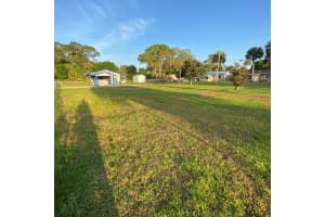 5012 Barcelona Avenue, Fort Pierce, FL 34946 Sold 08/13/24