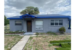 5012 Barcelona Avenue, Fort Pierce, FL 34946 Sold 08/13/24