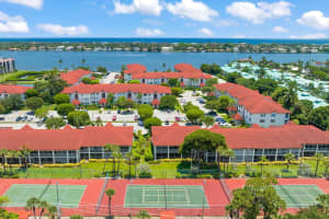103 Half Moon Circle D2, Hypoluxo, FL 33462 Sold 11/13/24