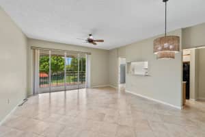 103 Half Moon Circle D2, Hypoluxo, FL 33462 Sold 11/13/24