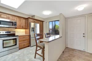 6866 Huntington Lane 105, Delray Beach, FL 33446 Sold 08/19/24