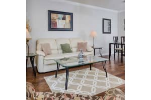 630 S Sapodilla Avenue 402, West Palm Beach, FL 33401 Sold 11/17/25