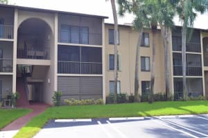 201 Foxtail Drive D2, Greenacres, FL 33415 Sold 07/03/24