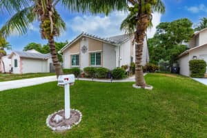 6025 Strawberry Lakes Circle, Lake Worth, FL 33463 Sold 07/29/24