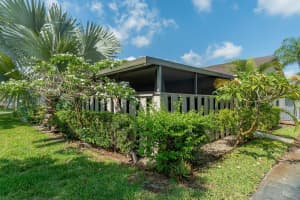 8053 Ambach Way, Hypoluxo, FL 33462 Sold 12/03/24