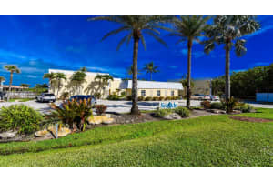 3541 NE Ocean Boulevard 2, Jensen Beach, FL 34957 Sold 07/03/24