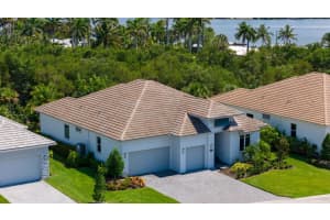 9261 Orchid Cove Circle, Vero Beach, FL 32963 Sold 10/16/24