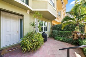 2570 Gardens Parkway 3702, Palm Beach Gardens, FL 33410 Sold 10/18/24