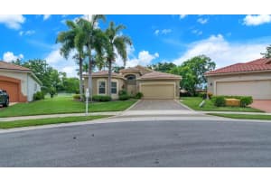 6320 Harbour Club Drive, Lake Worth, FL 33467 Sold 09/03/24