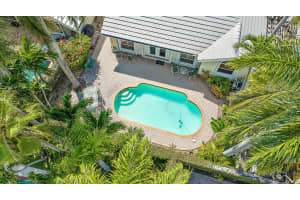 2725 Meadowlark Lane, West Palm Beach, FL 33409 Sold 05/05/25
