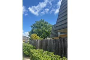 3607 36 Way, West Palm Beach, FL 33407 Sold 07/24/24