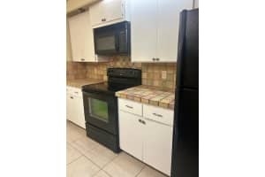 3607 36 Way, West Palm Beach, FL 33407 Sold 07/24/24