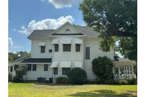 127 1st Street NE, Fort Meade, FL 33841 Sold 04/30/25