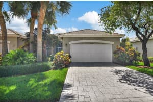 10549 Royal Caribbean Circle, Boynton Beach, FL 33437 Sold 09/03/24